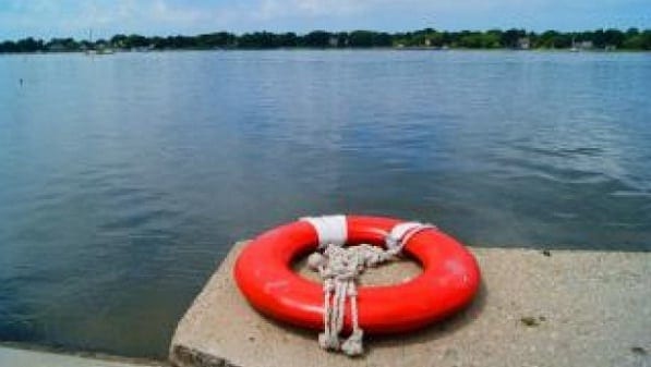Precauciones para no perder flotabilidad en la embarcación.