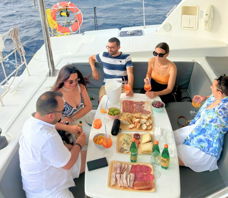 Sailing Tour en Velero