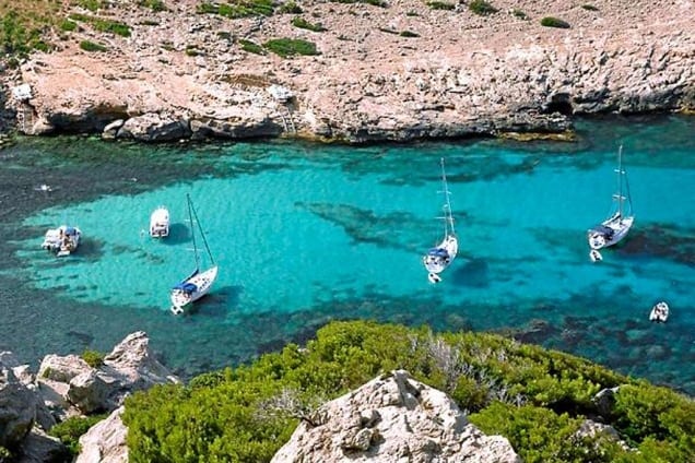 playas donde fondear en Mallorca